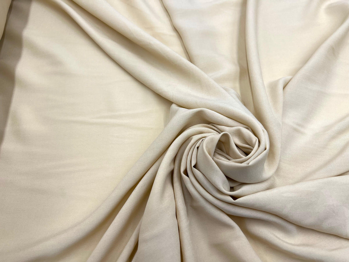 Ivory 100% silk taffeta fabric — Tissus en Ligne