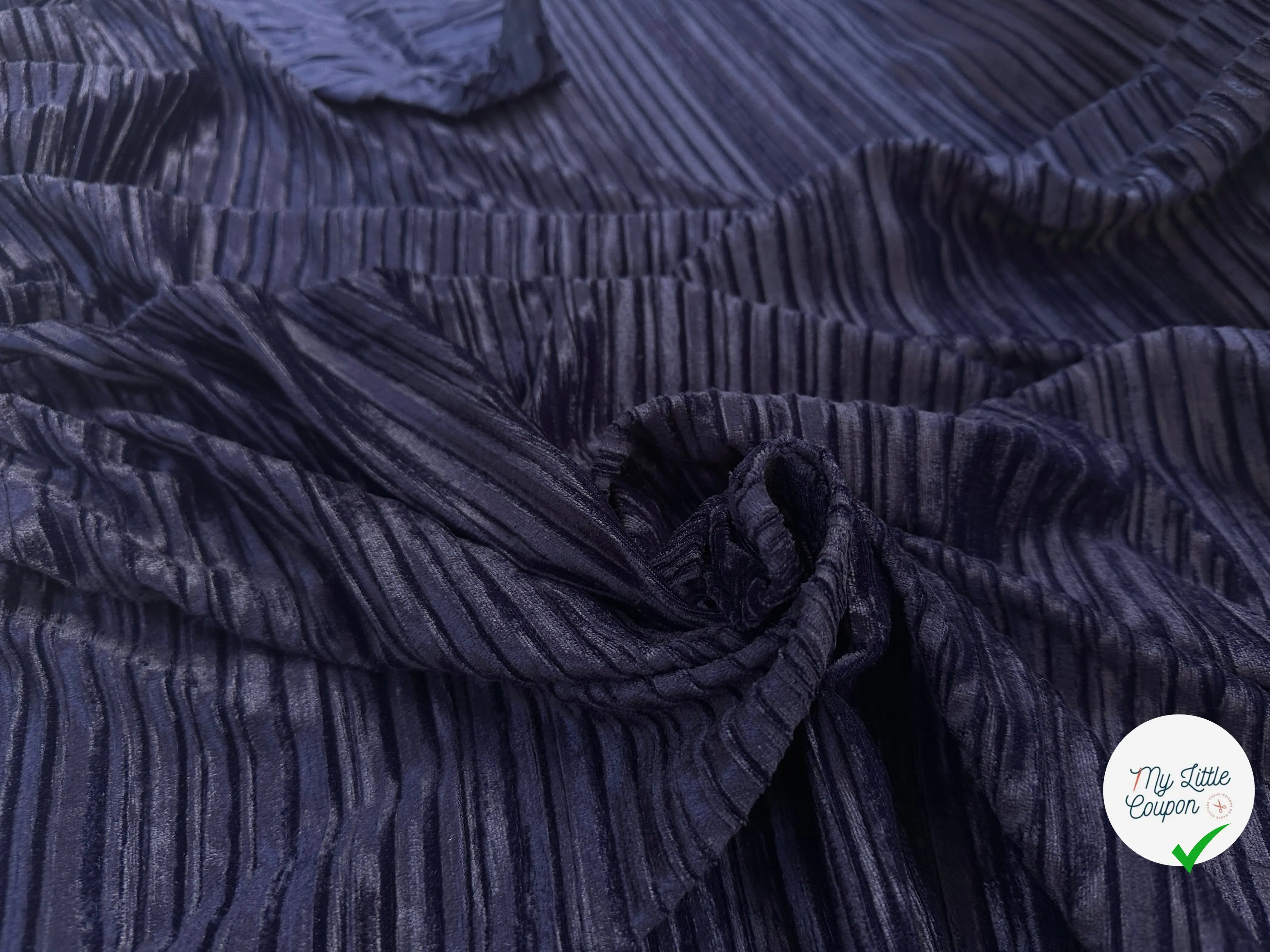 VELOURS PLISSÉ BLEU FONCE MLC INTERN