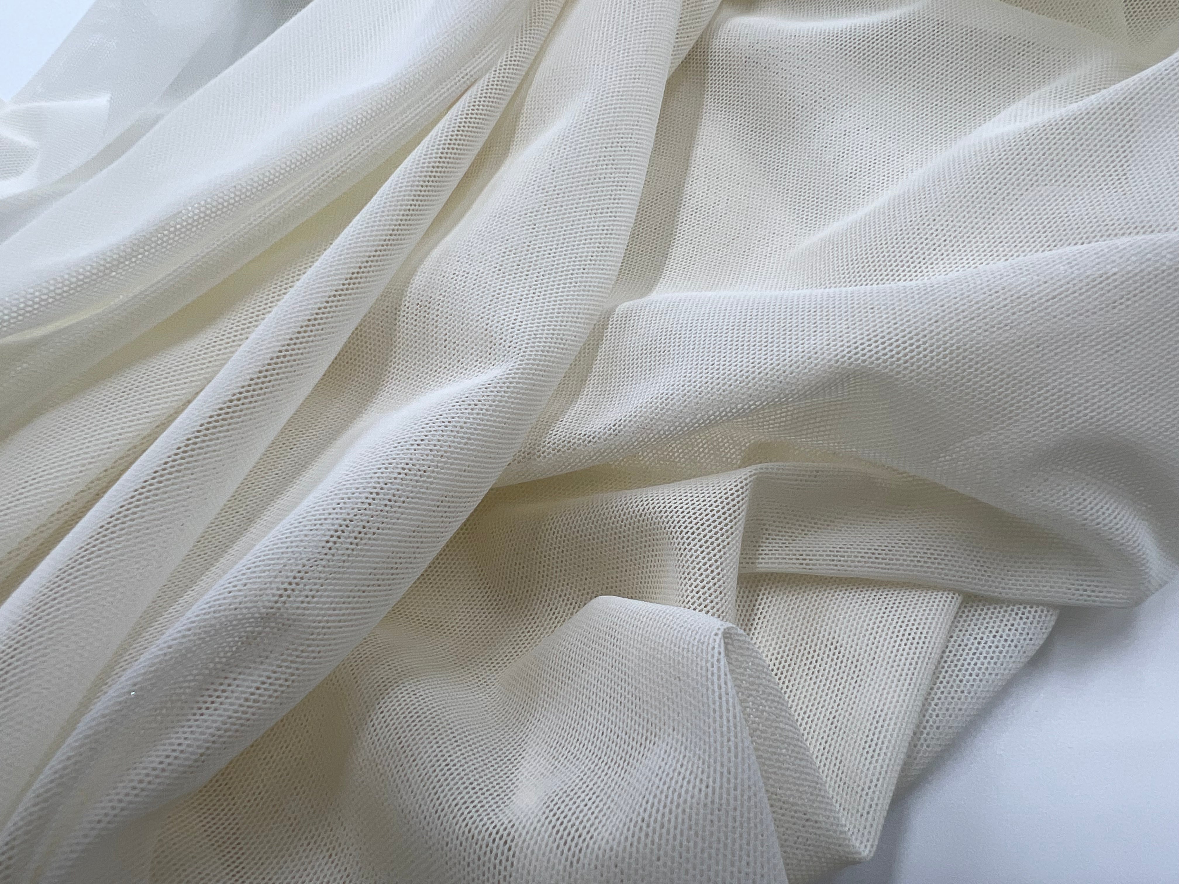 RÉSILLE SOUPLE STRETCH BLANC CASSÉ - coupon de tissu de 3 mètres - My Little Coupon - tissu - coudre