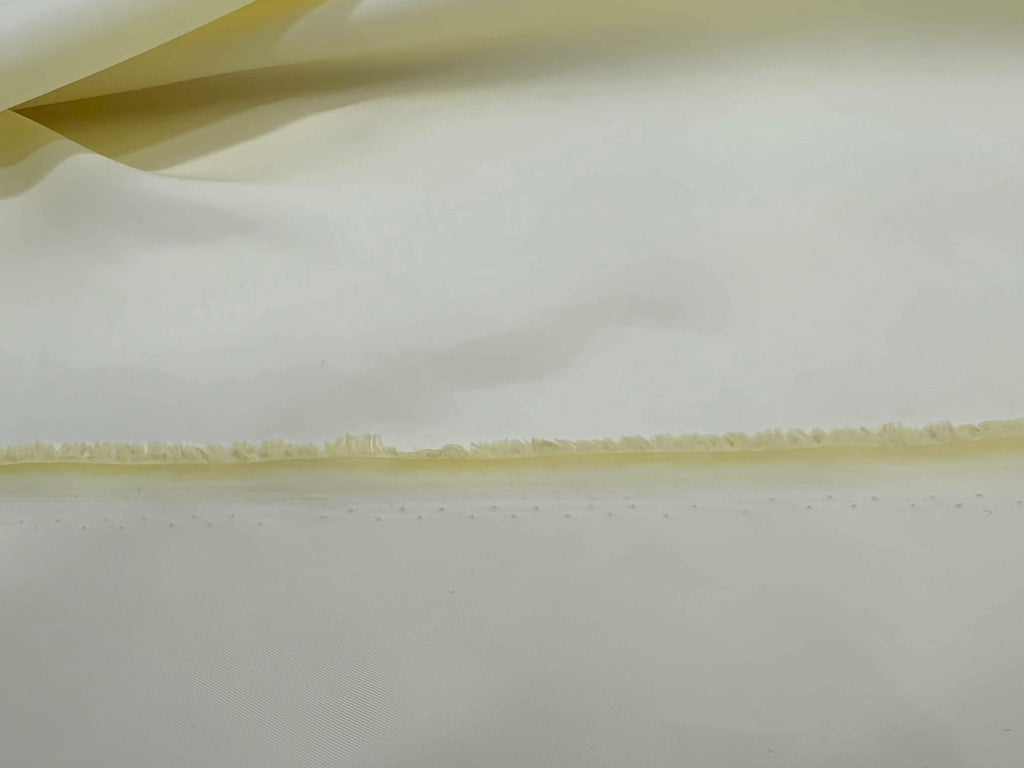 TAFFETAS COUPEVENT SPORTSWEAR JONQUILLE - coupon de tissu de 3 mètres - My Little Coupon - tissu - coudre