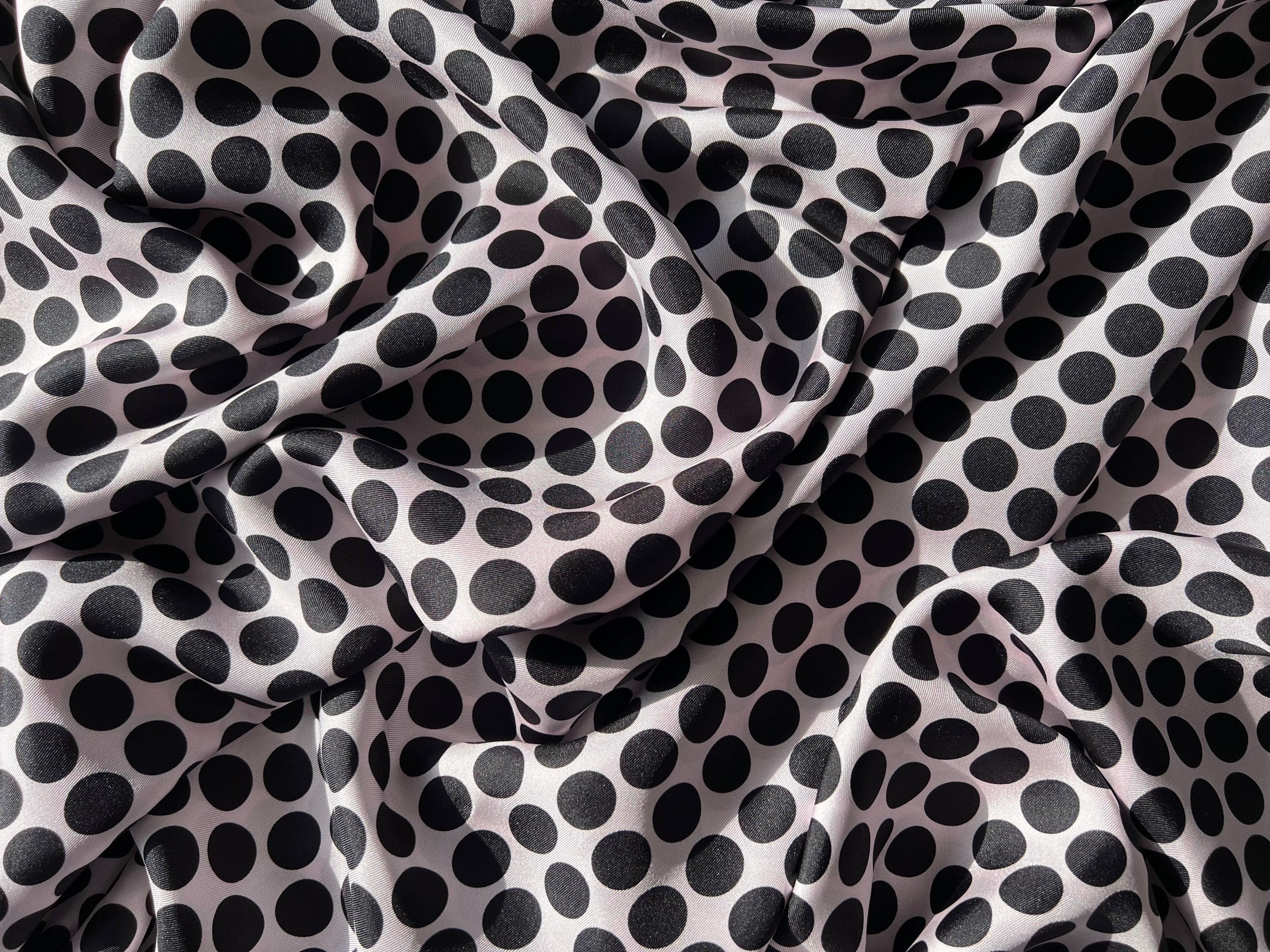 TWILL DE SOIE POIS NOIR FOND ROSE - coupon de tissu de 3 mètres - My Little Coupon - tissu - coudre