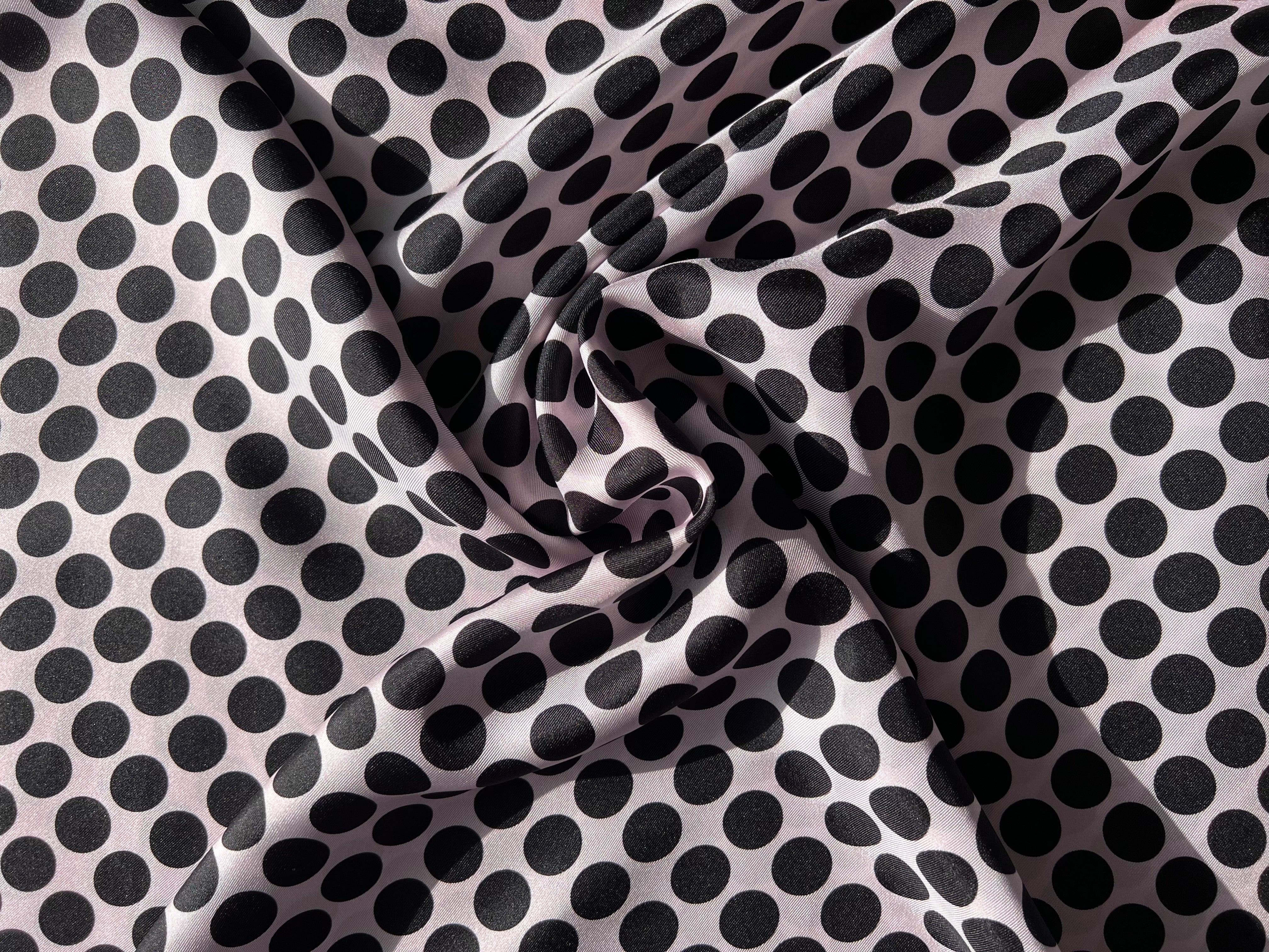 TWILL DE SOIE POIS NOIR FOND ROSE - coupon de tissu de 3 mètres - My Little Coupon - tissu - coudre